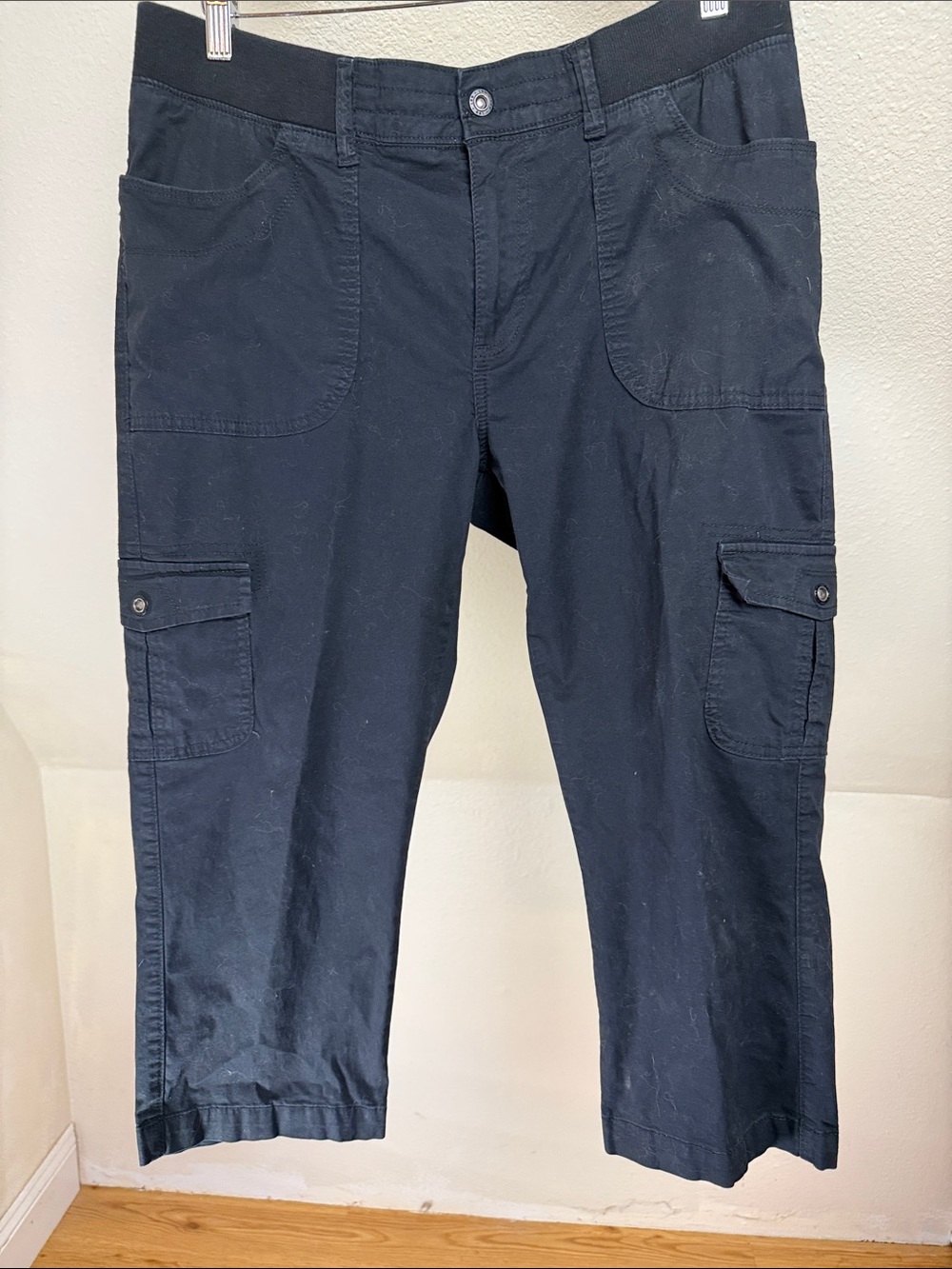 LEE Relaxed Fit, Mid Rise Cargo Capris, size 14 Medium